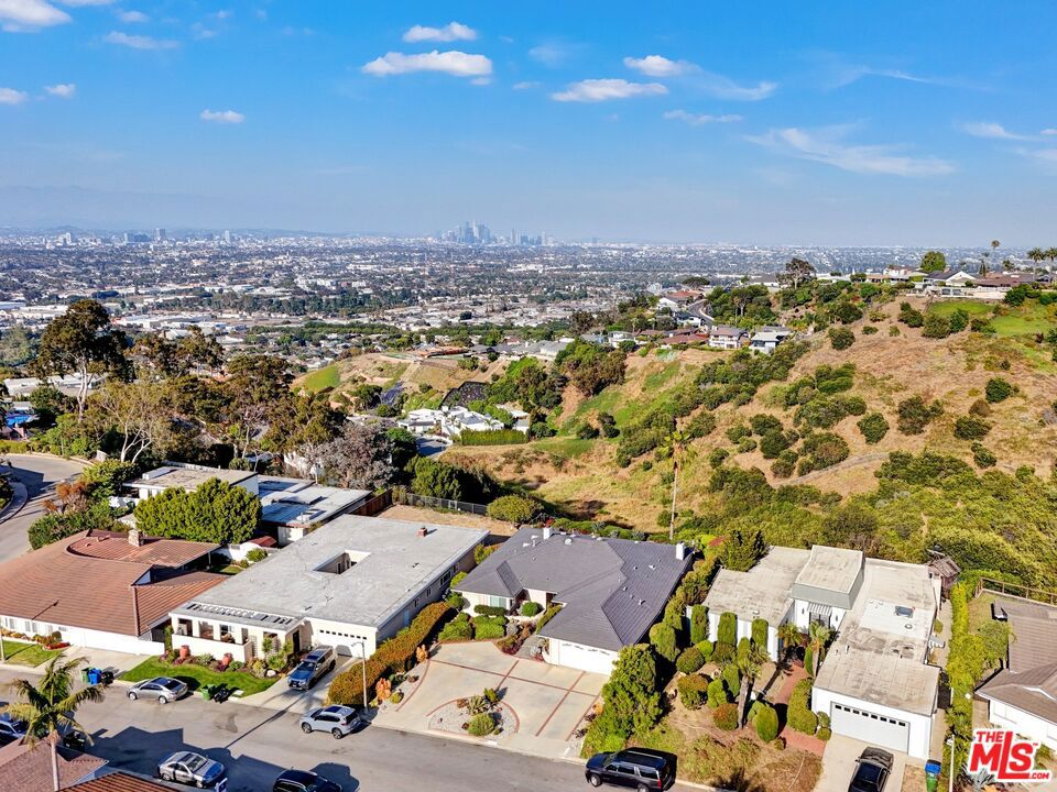 4152 Terraza Drive, Los Angeles, CA 90008 — photo 1