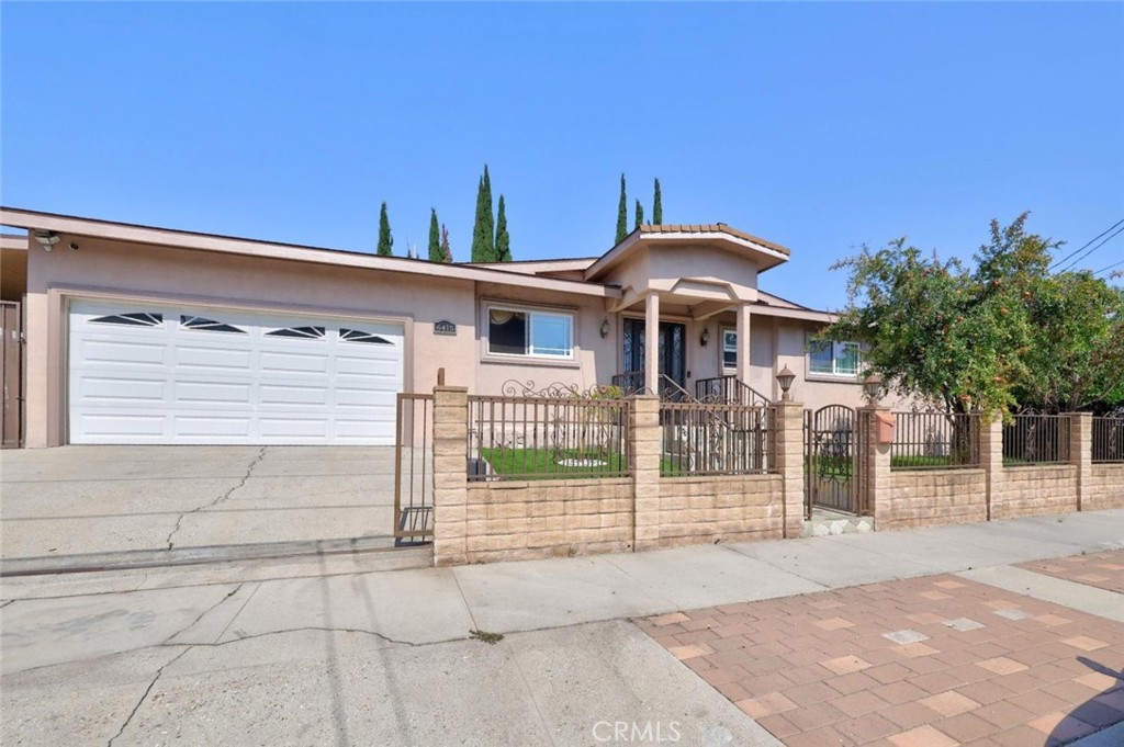 6415 Varna Avenue, Van Nuys, CA 91401 — photo 1