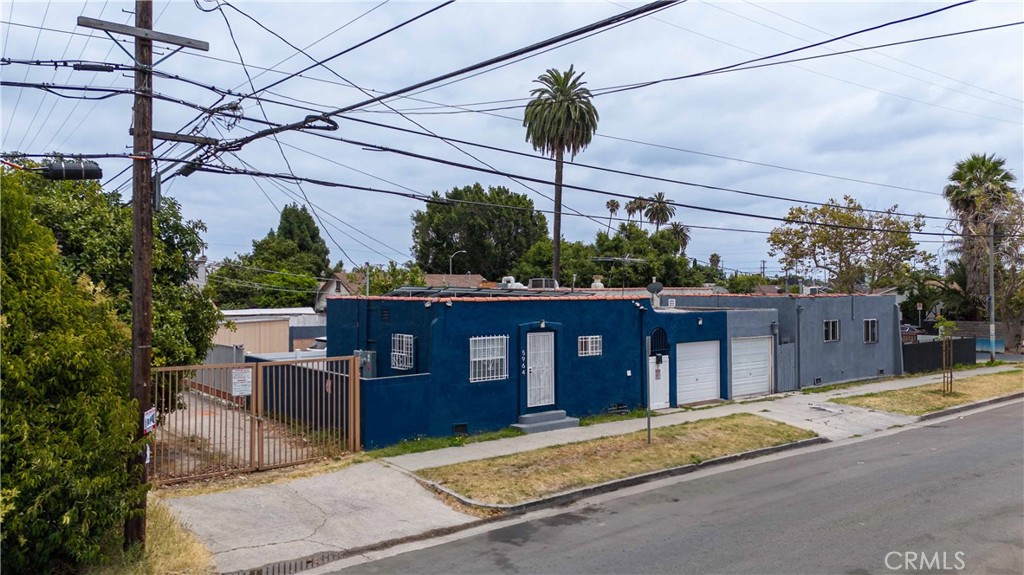5964 S Halldale, Los Angeles, CA 90047 — photo 1