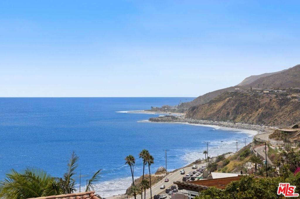 17713 Posetano Road, Pacific Palisades, CA 90272 — photo 1