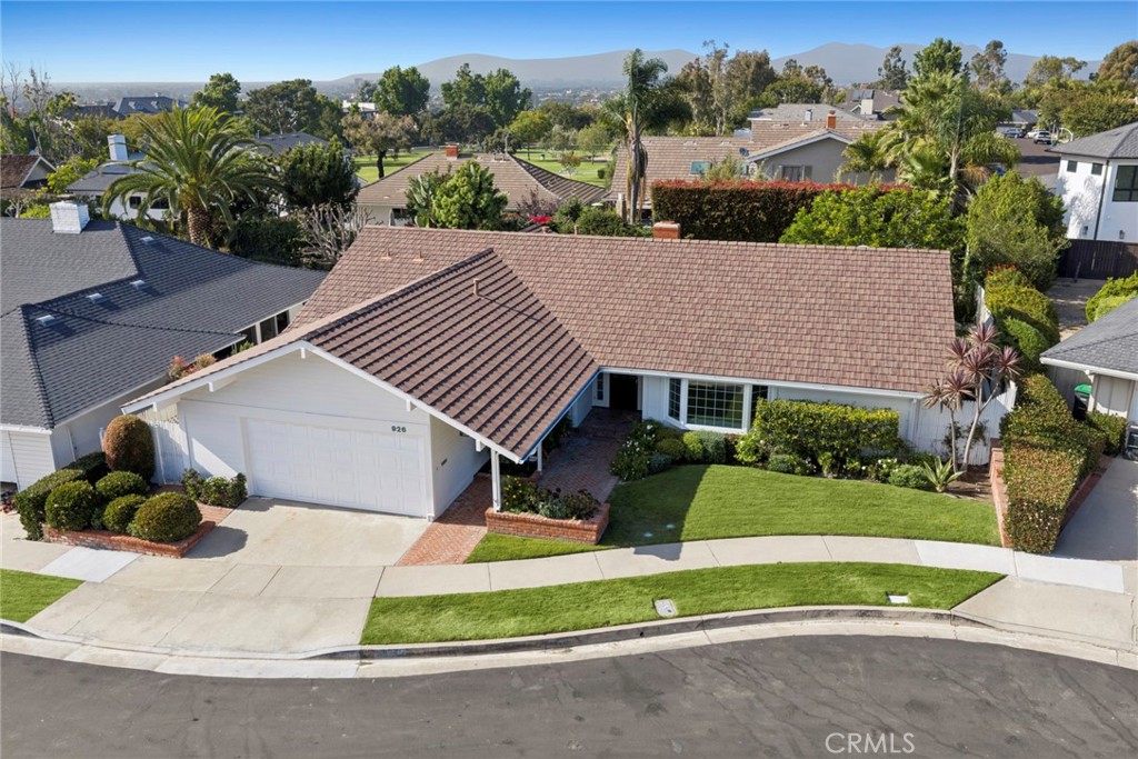 926 Bellis Street, Newport Beach, CA 92660 — photo 1