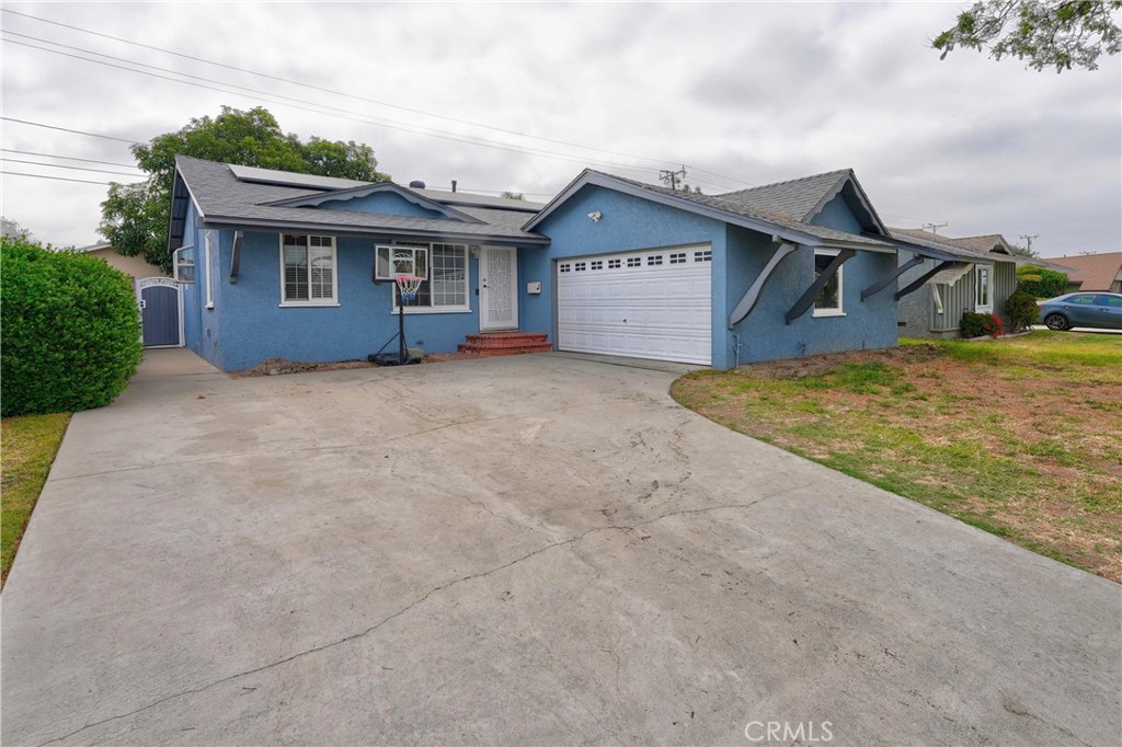 20734 Hawaiian, Lakewood, CA 90715 — photo 1