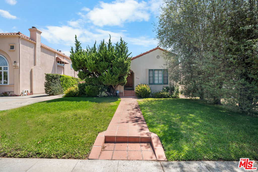 1922 S Euclid Avenue, San Marino, CA 91108 — photo 1