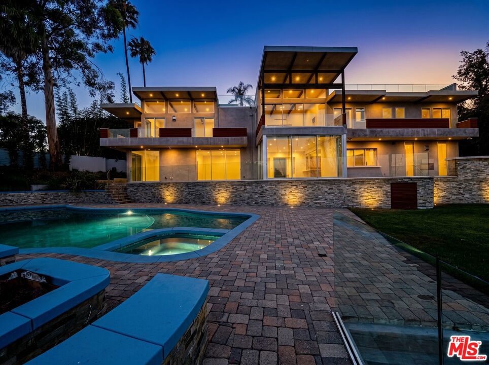 770 Paseo Miramar, Pacific Palisades, CA 90272 — photo 1