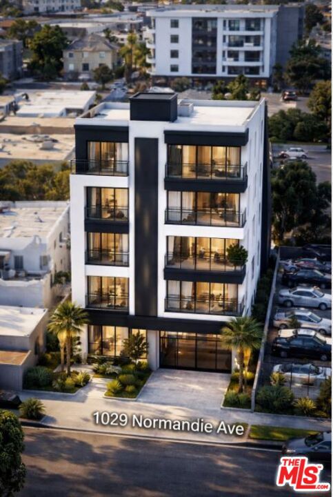 1029 S Normandie Avenue, Los Angeles, CA 90006 — photo 1