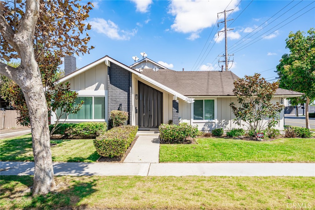 2601 W Juniper, Santa Ana, CA 92704 — photo 1