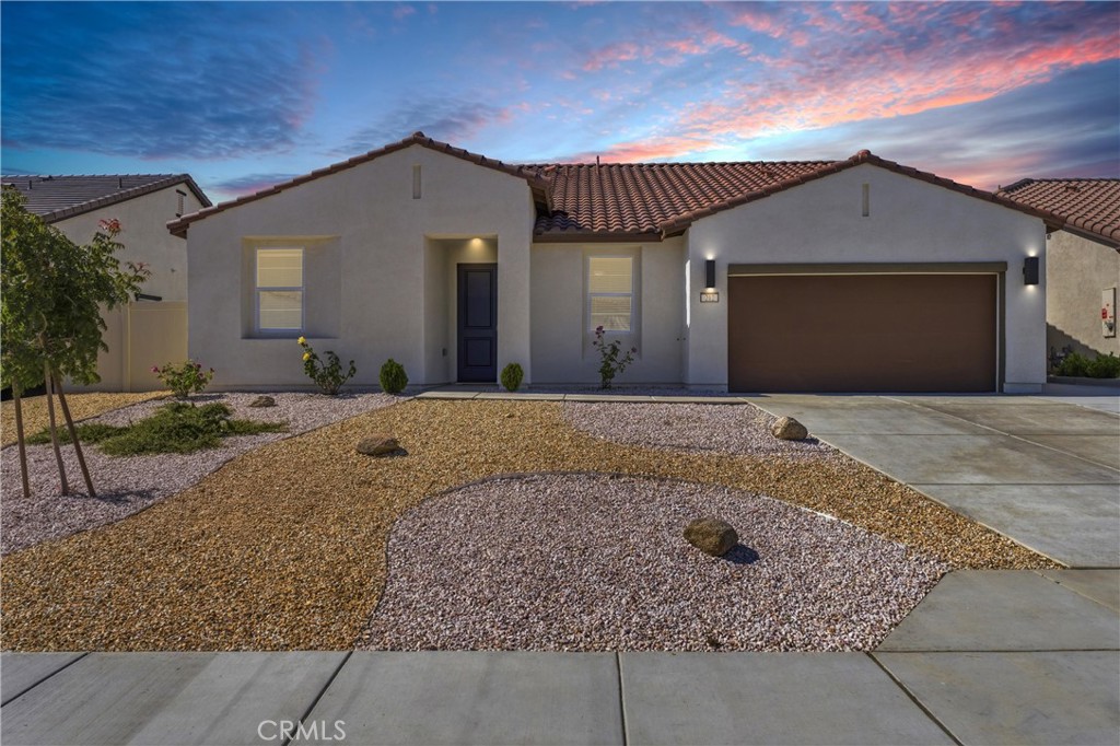 212 Artina, Tehachapi, CA 93561 — photo 1