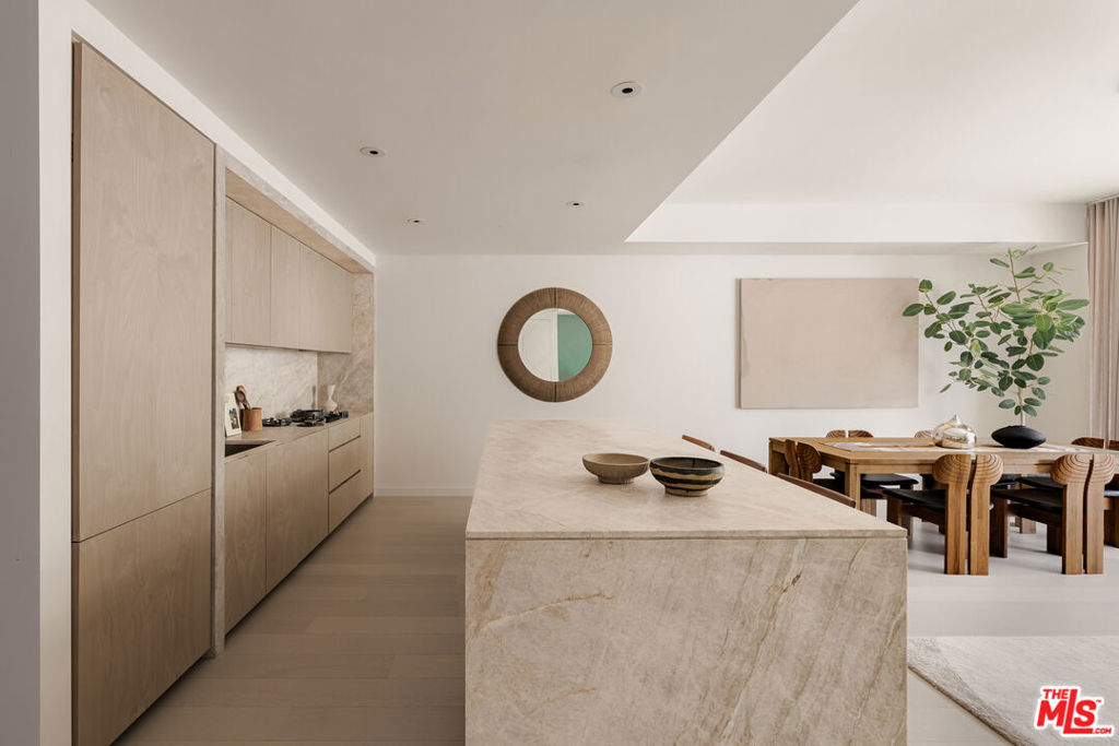 9200 Wilshire Boulevard 504E, Beverly Hills, CA 90212 — photo 1
