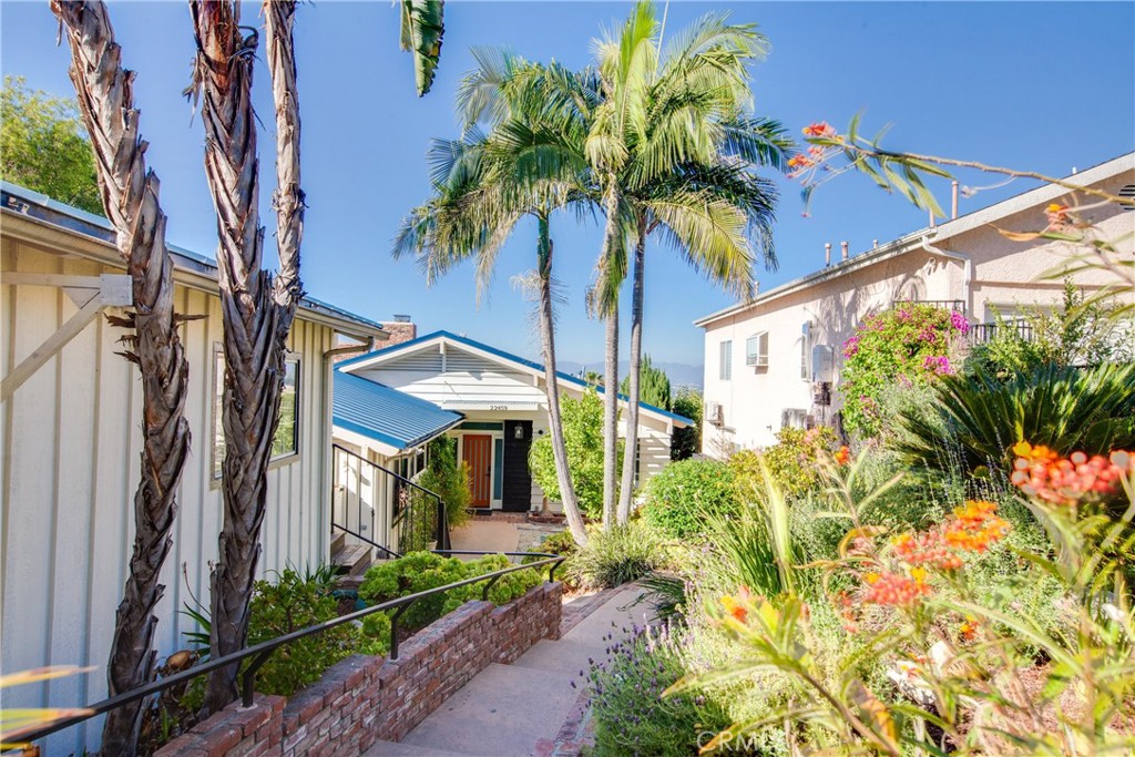 22459 Venido, Woodland Hills, CA 91364 — photo 1