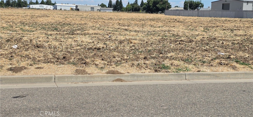824 Beechcraft, Merced, CA 95341 — photo 1
