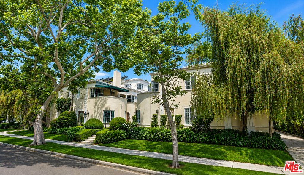 332 N Sycamore Avenue, Los Angeles, CA 90036 — photo 1