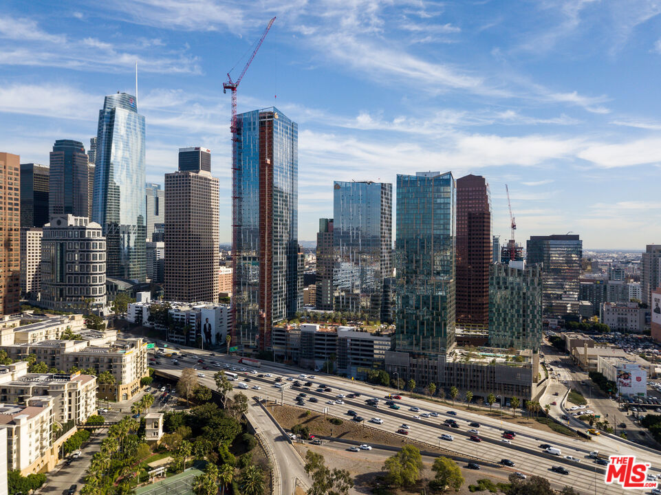 889 Francisco Street 1008, Los Angeles, CA 90017 — photo 1