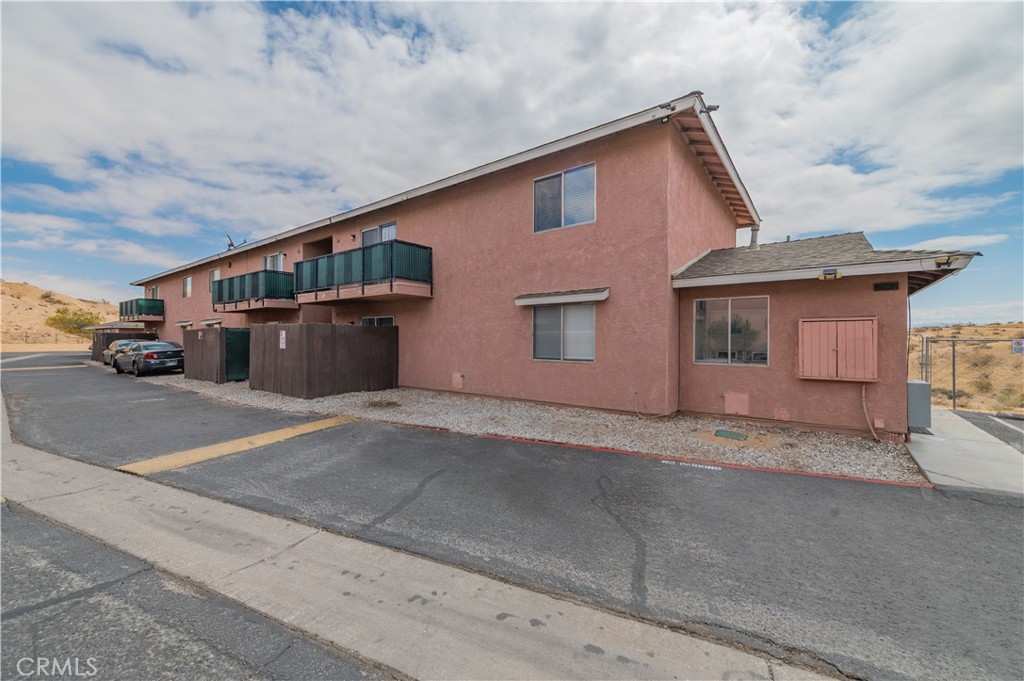 16518 Avalon Avenue, Victorville, CA 92395 — photo 1