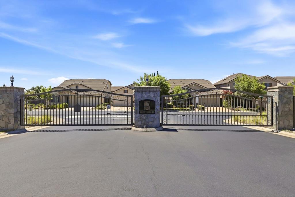 3560 Trentino Street, Roseville, CA 95747 — photo 1