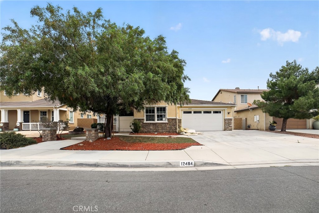 12484 Osprey, Victorville, CA 92392 — photo 1
