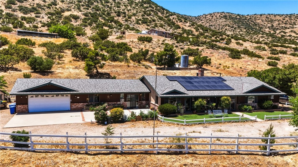 1661 Twin Butte, Acton, CA 93551 — photo 1