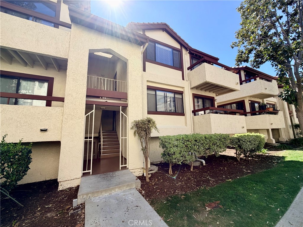 18105 Sundowner Way 978, Canyon Country, CA 91387 — photo 1