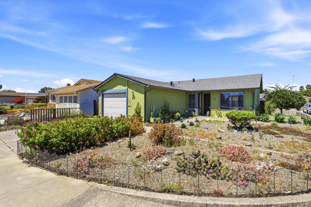 623 Delta Way, Watsonville, CA 95076 — photo 1