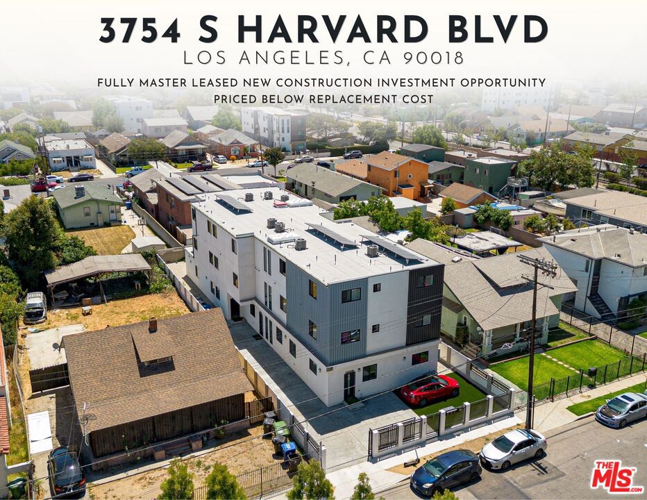 3754 S Harvard Boulevard, Los Angeles, CA 90018 — photo 1