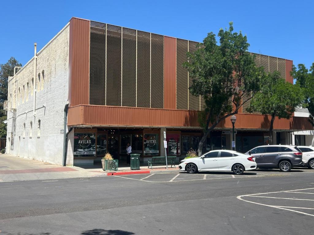 1733 Canal Street, Merced, CA 95340 — photo 1