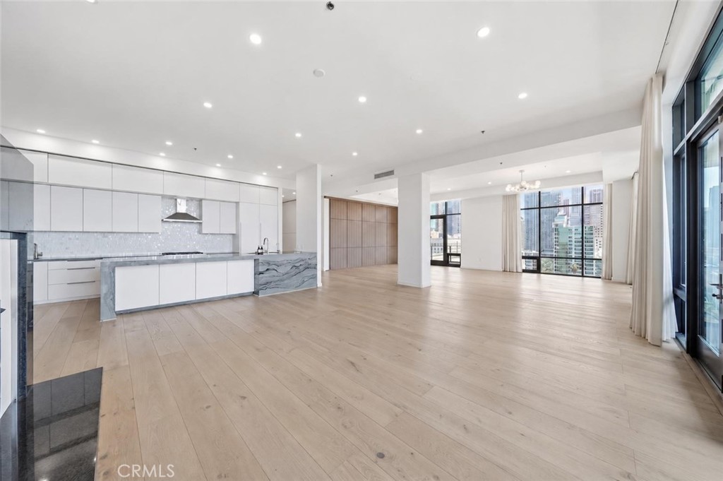 1111 S Grand Avenue PH 5, Los Angeles, CA 90015 — photo 1