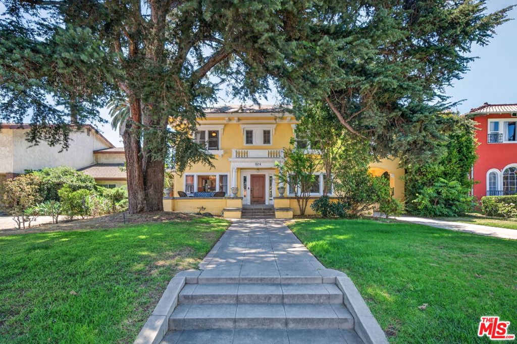 1614 Virginia Road, Los Angeles, CA 90019 — photo 1