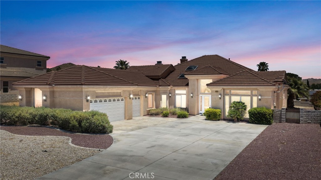 16233 Ridge View Drive, Apple Valley, CA 92307 — photo 1