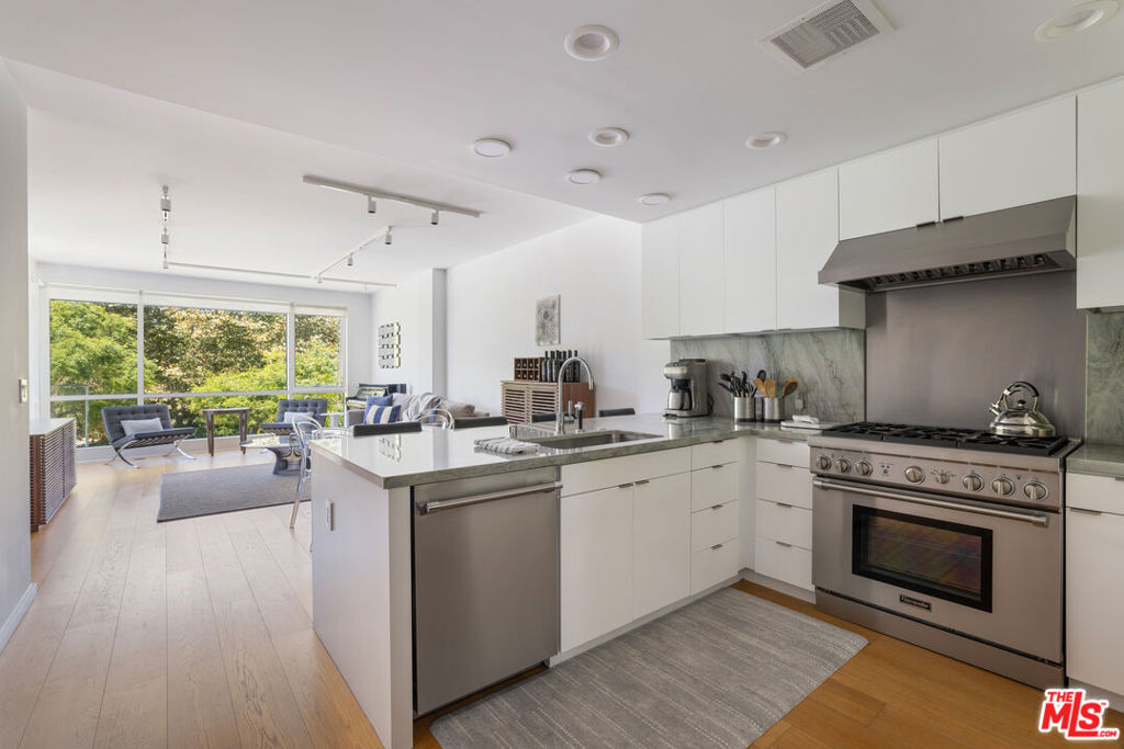 1705 Ocean Avenue 209, Santa Monica, CA 90401 — photo 1