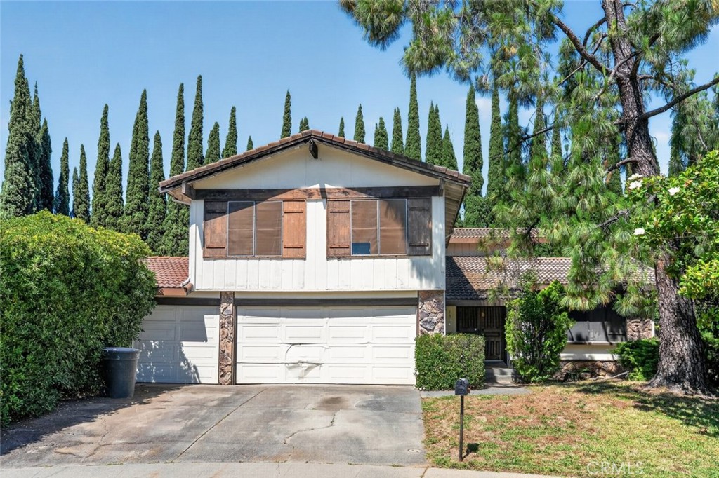 1204 Squire Court, Roseville, CA 95661 — photo 1