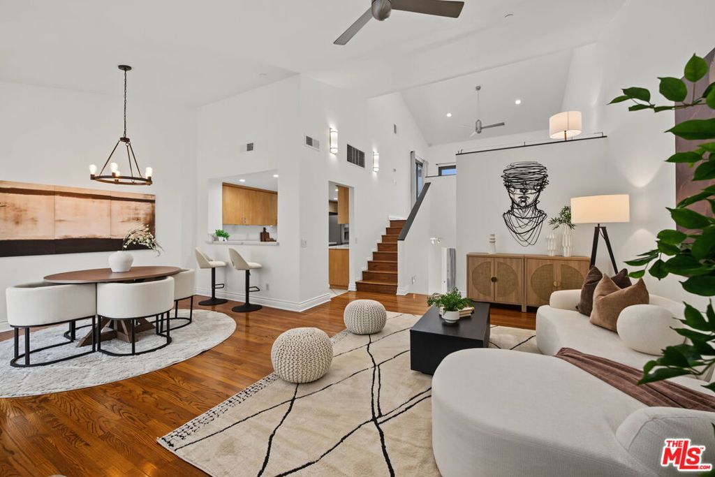 1222 N Kings Road 8, West Hollywood, CA 90069 — photo 1
