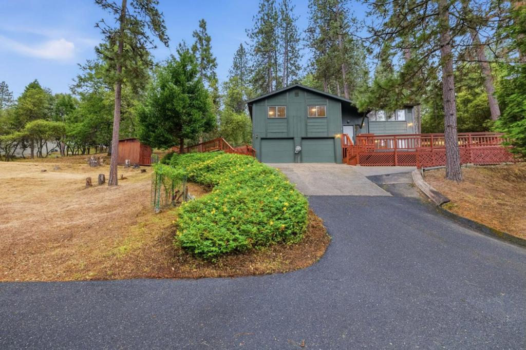 12910 Jackson Mill Drive, Groveland, CA 95321 — photo 1