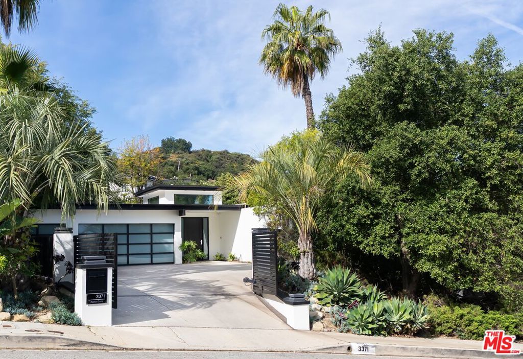 3371 Alana Drive, Sherman Oaks, CA 91403 — photo 1