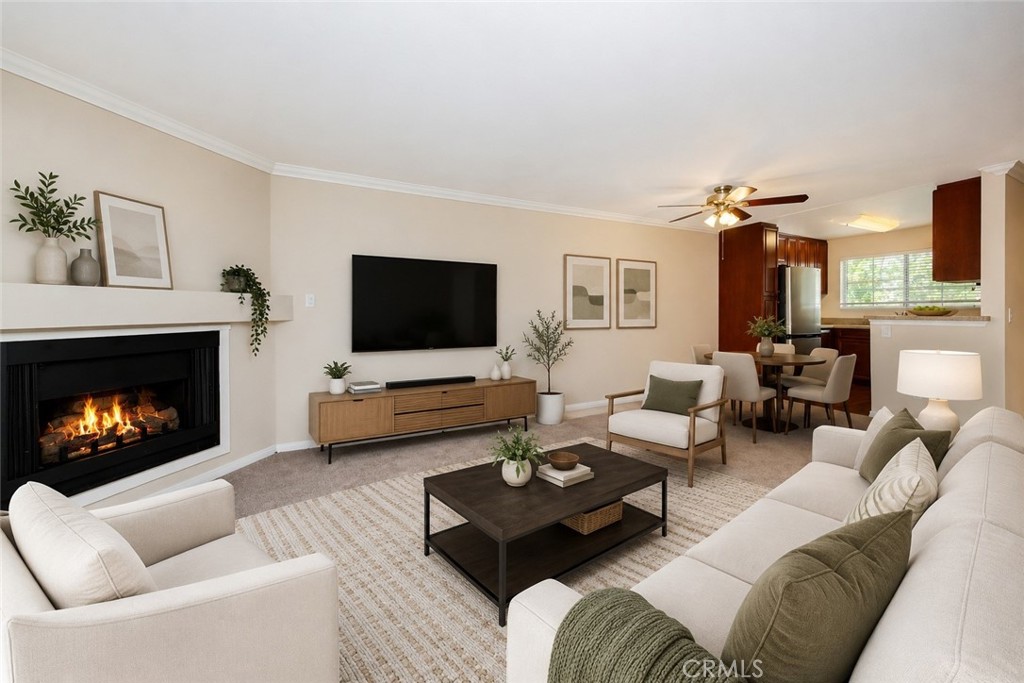 5510 Owensmouth Ave 204, Woodland Hills, CA 91367 — photo 1