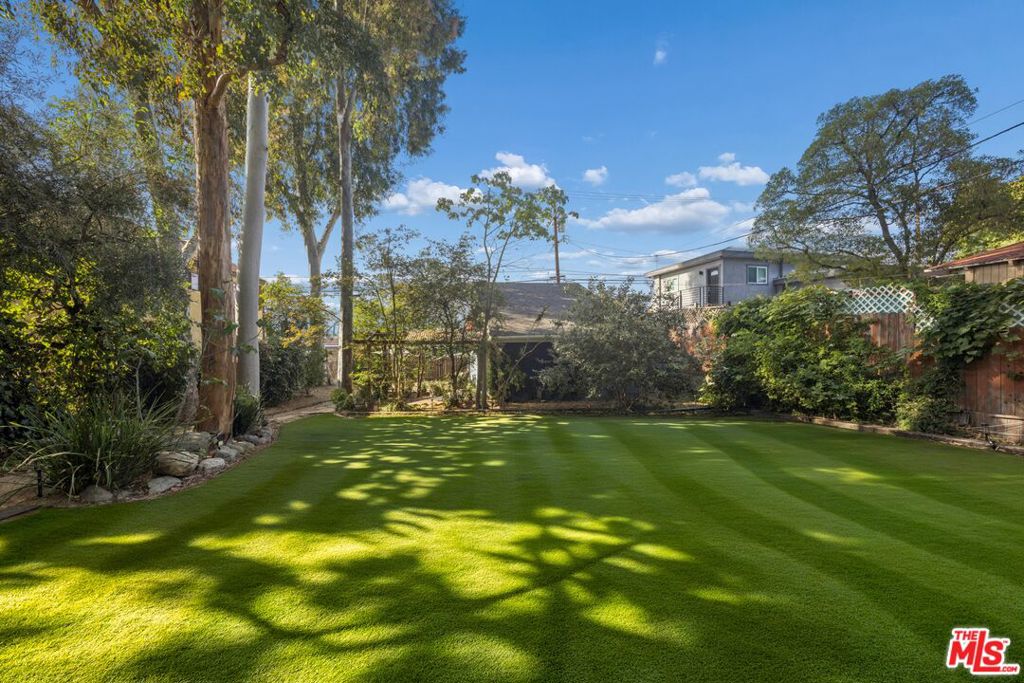 11325 Sunshine Terrace, Studio City, CA 91604 — photo 1