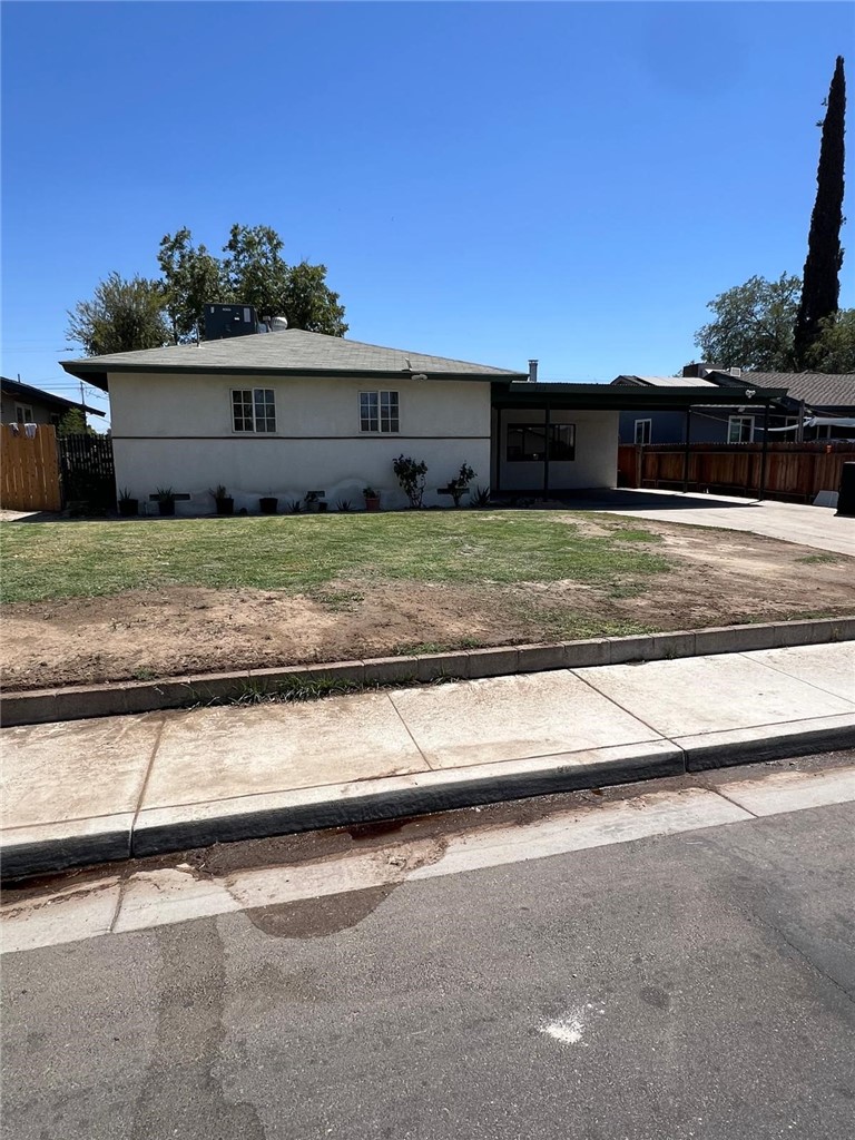 3216 Laurel, Bakersfield, CA 93304 — photo 1