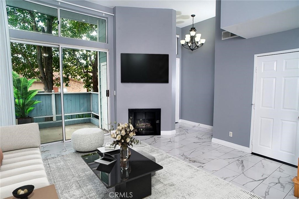10350 Topanga Canyon Boulevard, Chatsworth, CA 91311 — photo 1
