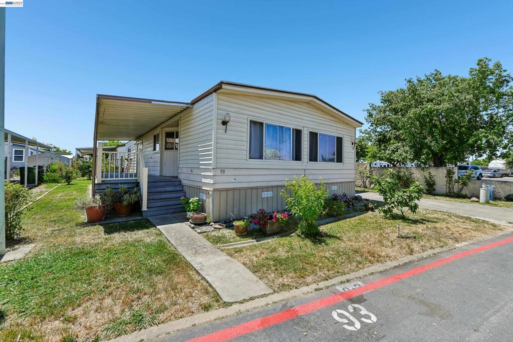 820 N Lincoln Way Spc #93, Galt, CA 95632 — photo 1