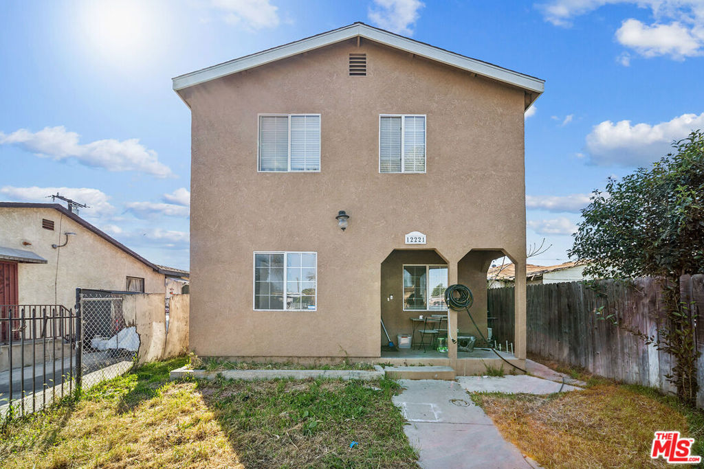 12221 Athens Way, Los Angeles, CA 90061 — photo 1