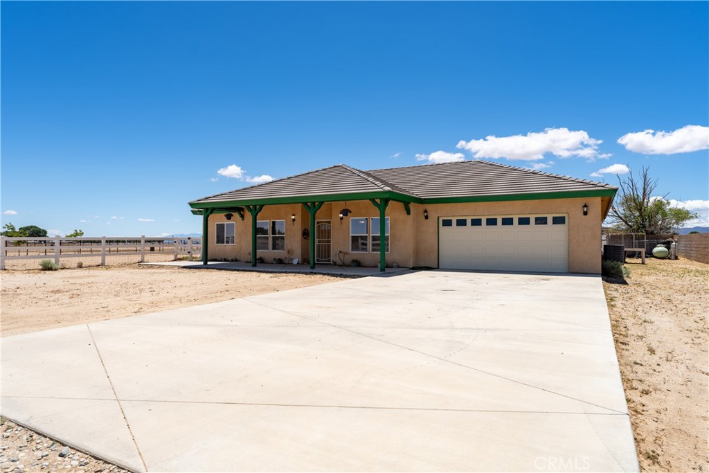 8224 W Avenue D4, Lancaster, CA 93536 — photo 1