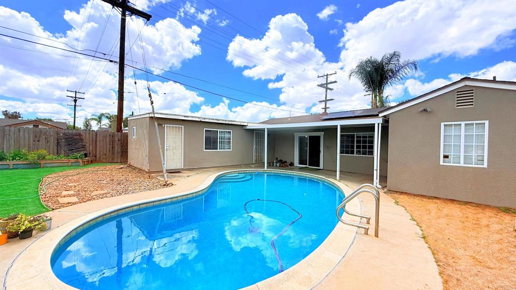 1605 N Mollison Avenue, El Cajon, CA 92021 — photo 1