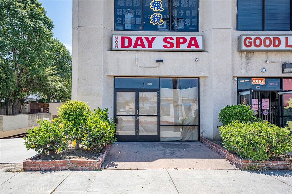 300 S Garfield Avenue 111, Monterey Park, CA 91754 — photo 1