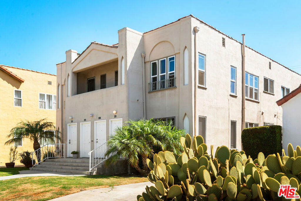 448 N Ogden Drive, Los Angeles, CA 90036 — photo 1
