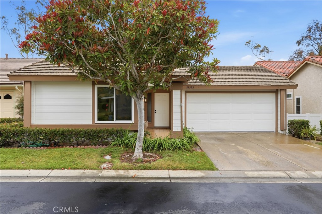 23592 Villena, Mission Viejo, CA 92692 — photo 1