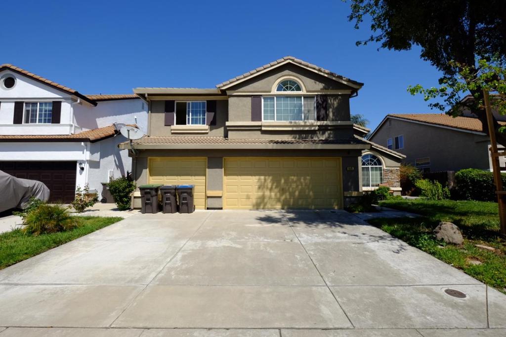 1831 Oakley Court, Stockton, CA 95206 — photo 1