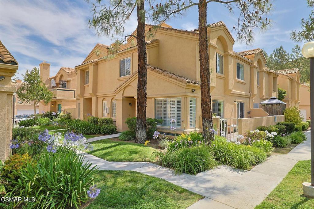 18742 Vista Del Canon A, Newhall, CA 91321 — photo 1