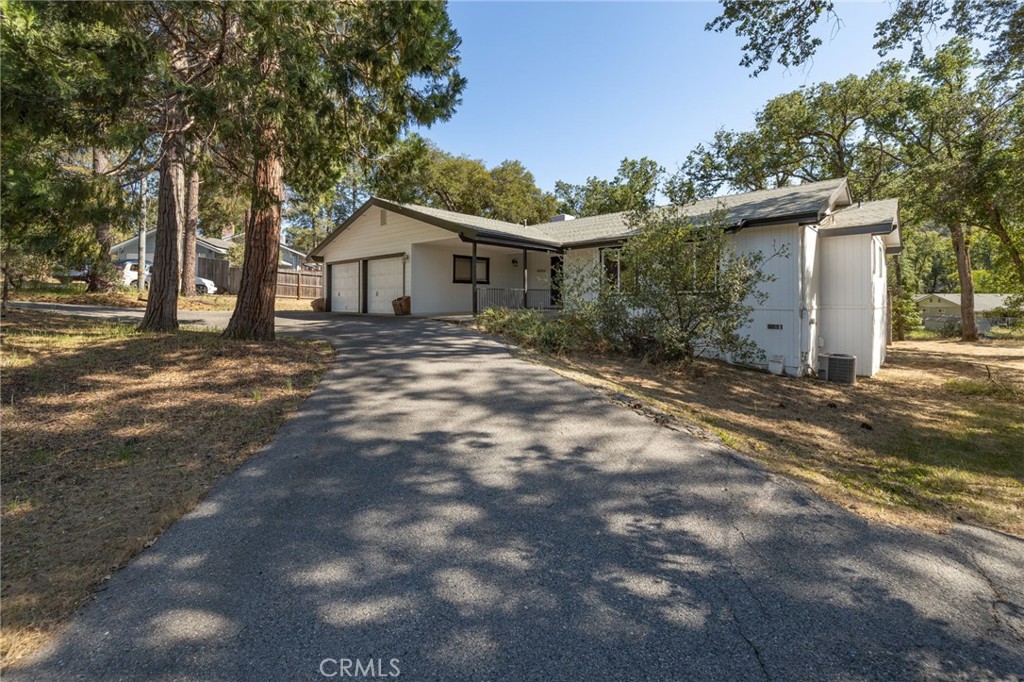 48866 Rock Point Road, Oakhurst, CA 93644 — photo 1