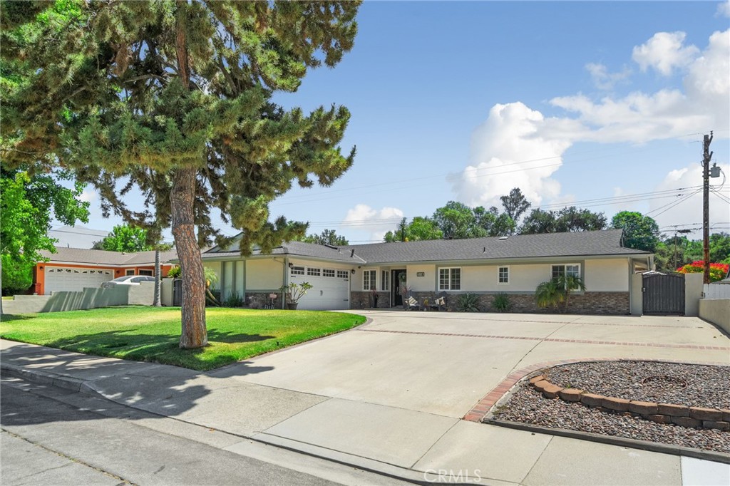 518 Converse, Claremont, CA 91711 — photo 1