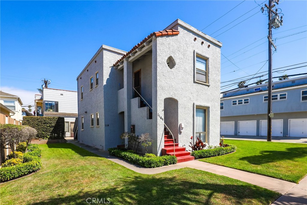 114 4th street, Seal Beach, CA 90740 — photo 1