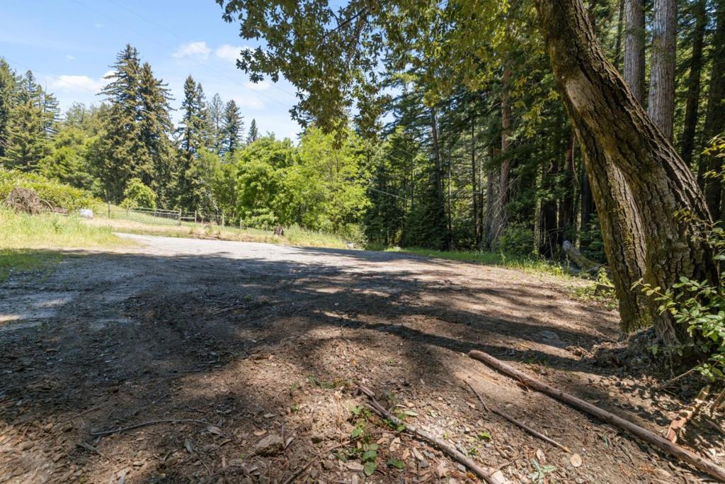 Branson, Boulder Creek, CA 95006 — photo 1