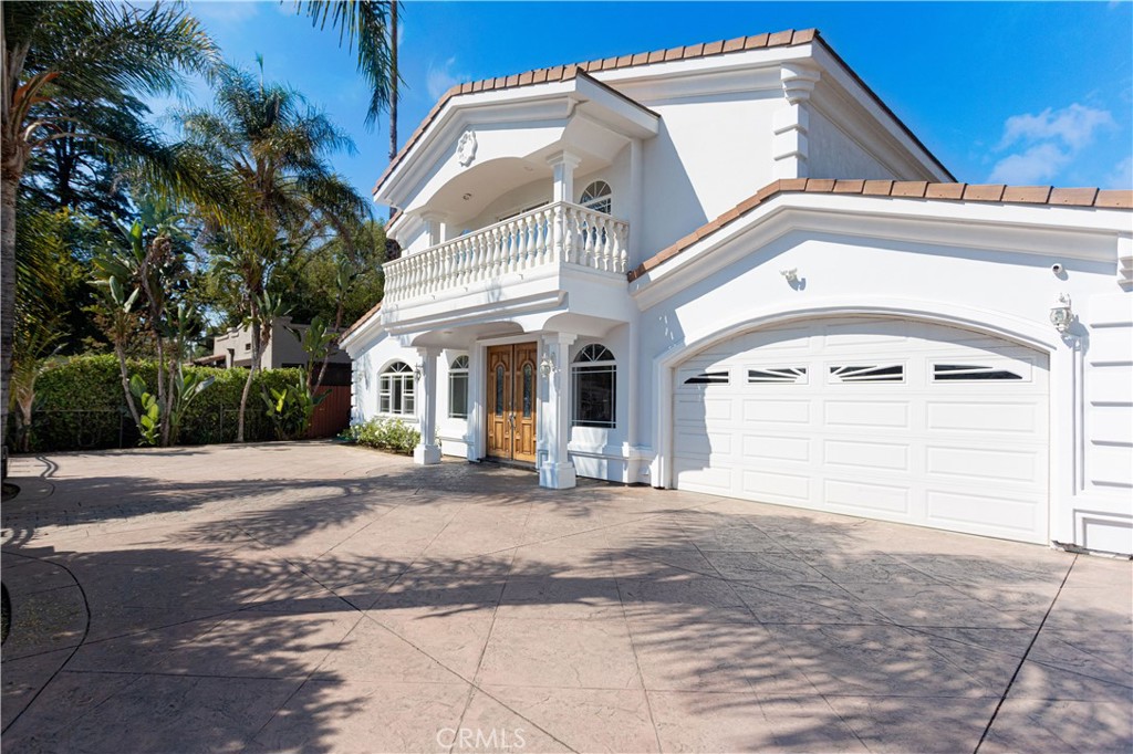 5449 Woodman Avenue, Sherman Oaks, CA 91401 — photo 1